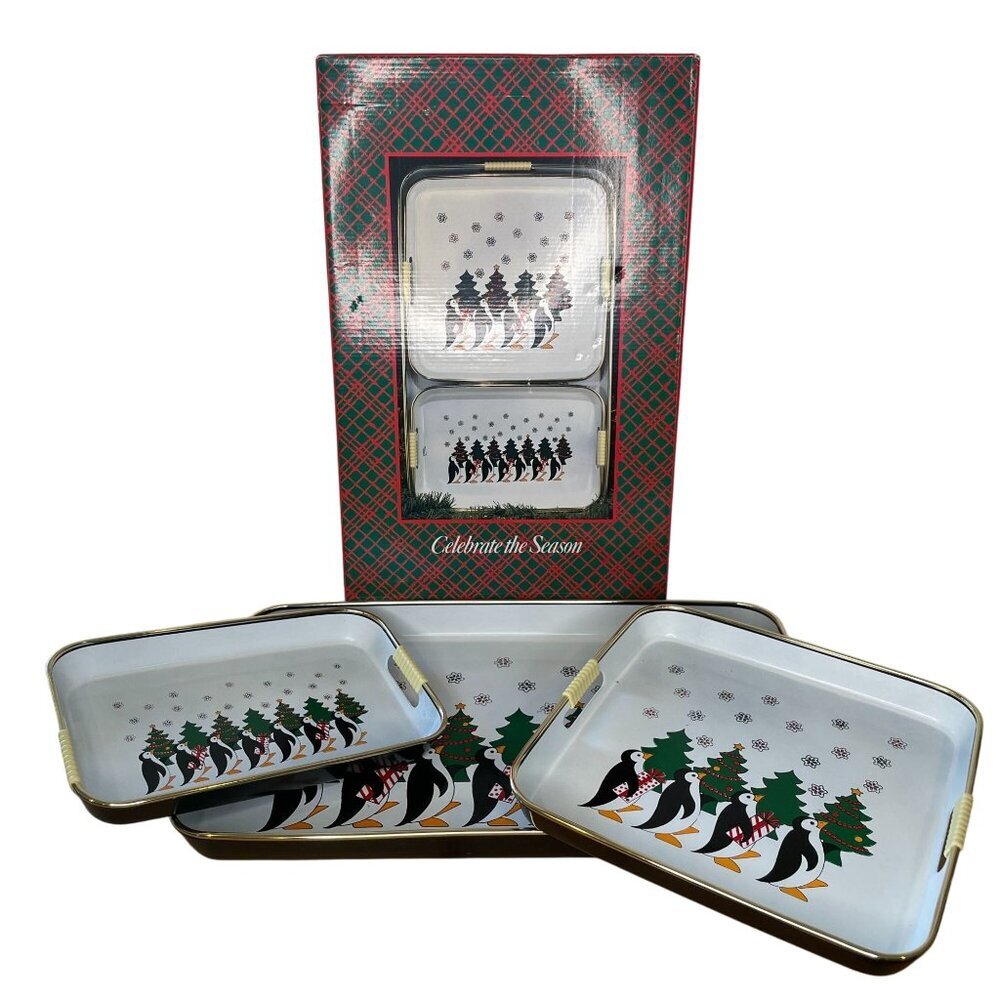 Penguin Christmas Tree Design Three Piece Lacquer Holiday Tray Set Japan Vintage